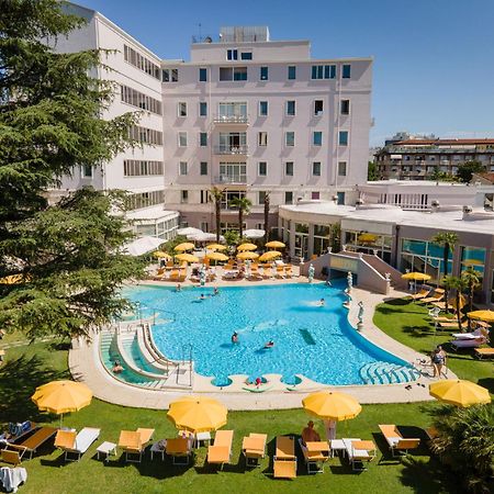 אבנו טרמה Hotel Terme Helvetia מראה חיצוני תמונה