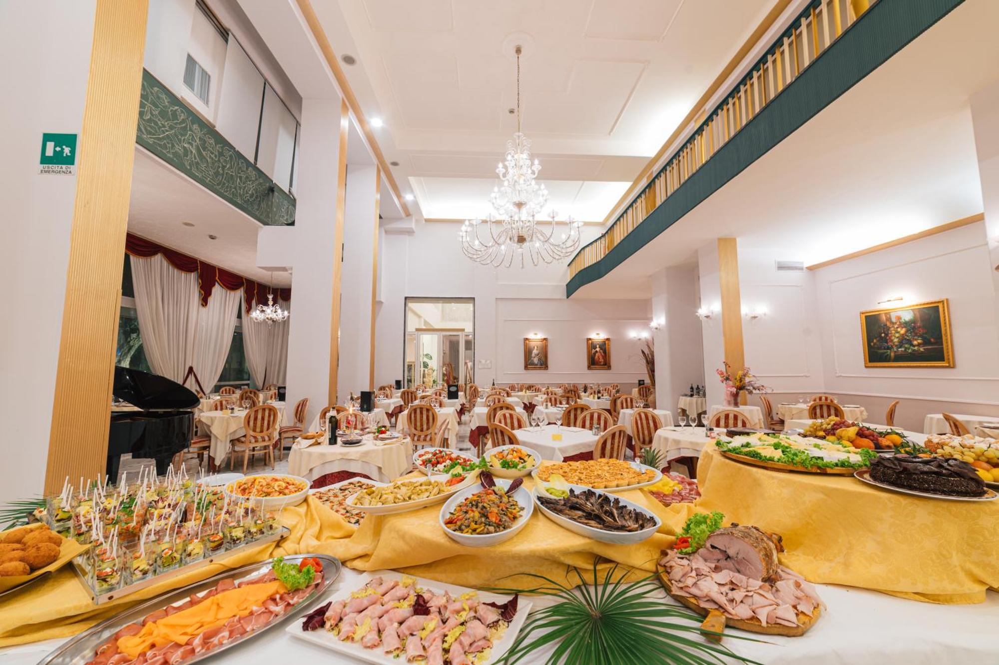אבנו טרמה Hotel Terme Helvetia מראה חיצוני תמונה