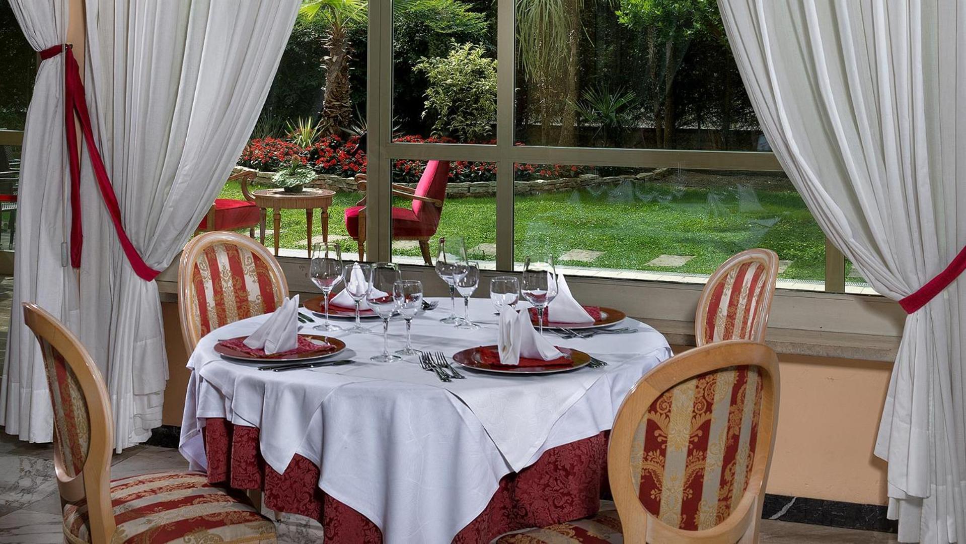 אבנו טרמה Hotel Terme Helvetia מראה חיצוני תמונה